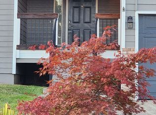 736 8th St, Lafayette, OR 97127