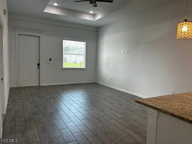 2202 Haviland Ave S — Photo 9