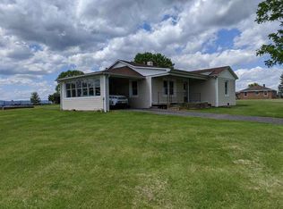 1371 Ridge Rd, Raphine, VA 24472