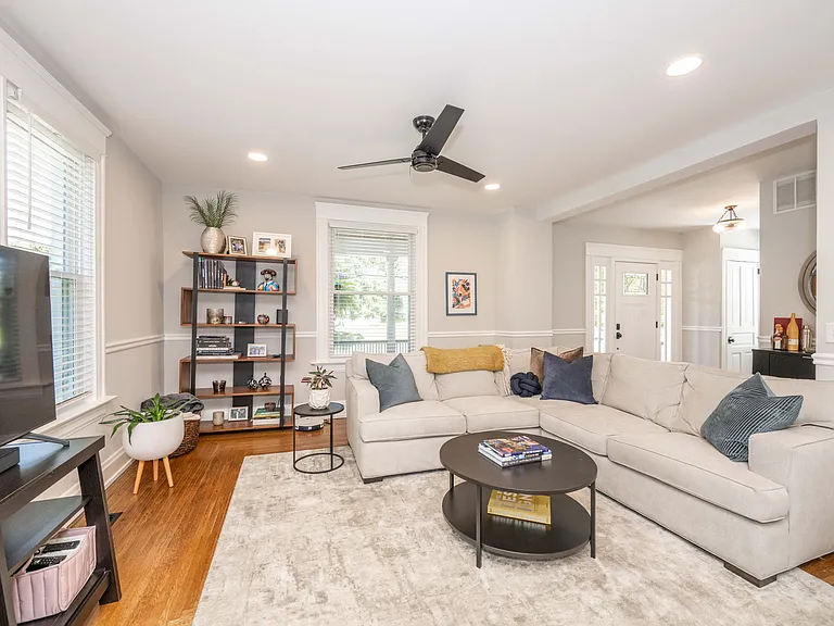 3105 Gloss Ave — Photo 10
