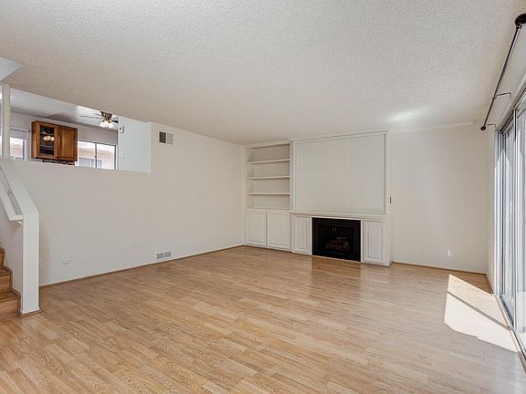 3rd image of 1507 Rock Glen Ave #E