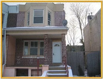 1604 W Louden St photo 1