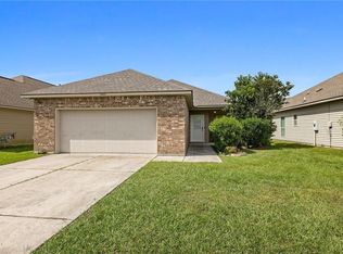 15458 Rosestone Dr, Prairieville, LA 70769