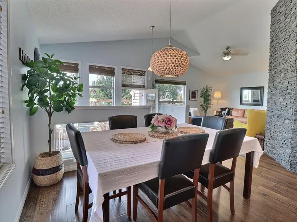 4343 McMullen Way SW, Edmonton, AB T6W 1N5