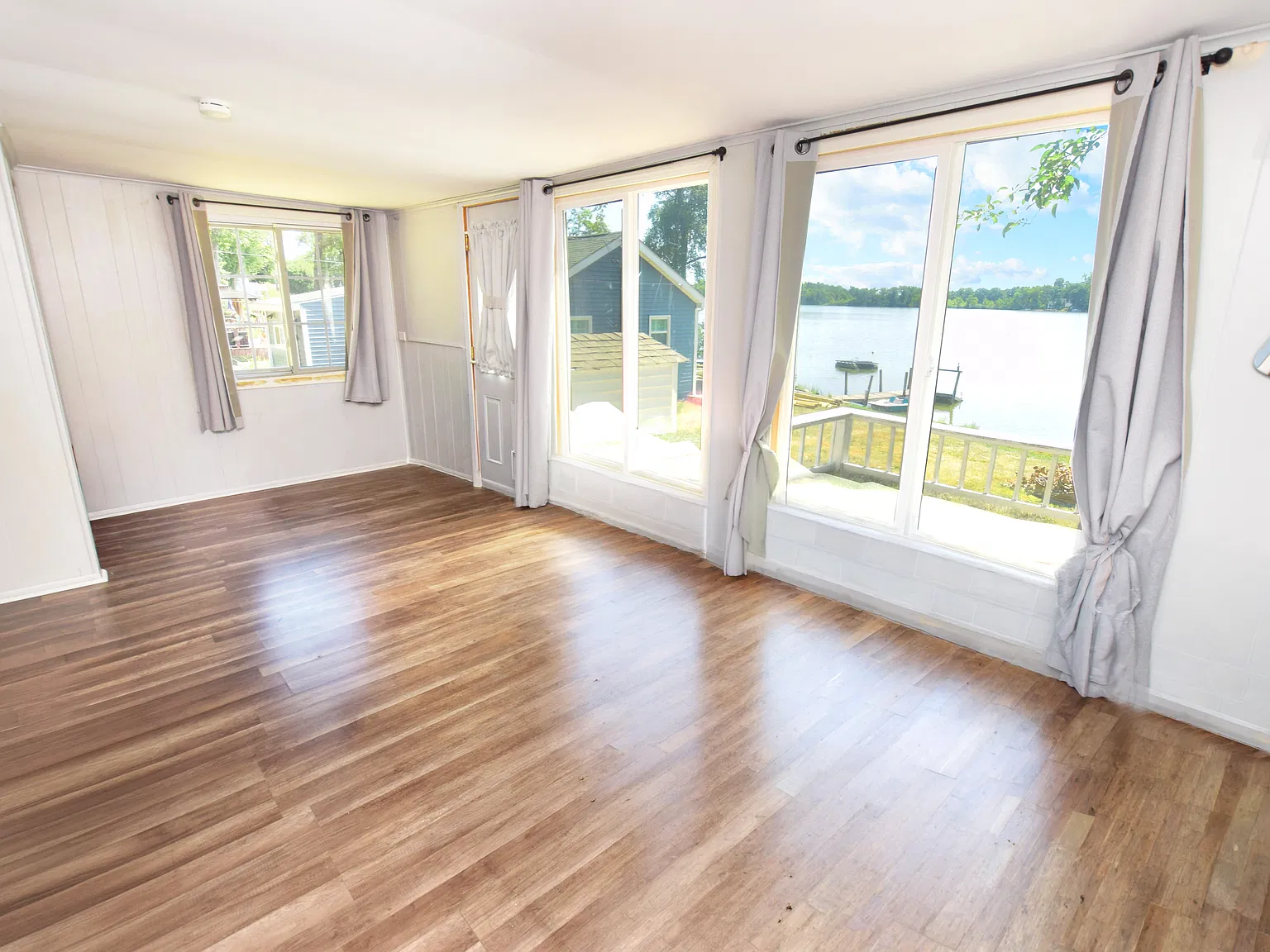 2 bed, 960 sqft, $1,100 — Photo 3