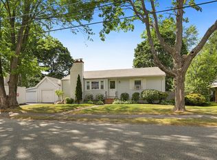 48 Winfield St, Norwood, MA 02062