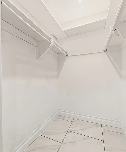 10747 Wilshire Blvd #1103 — Photo 22