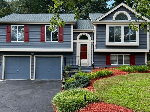 13514 Steeplechase Dr #1