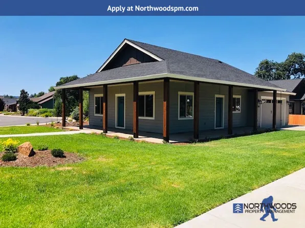 190 Birchwood Ct, Eagle Pt, OR 97524