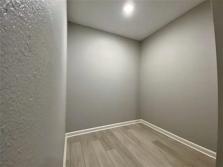 1702 Studewood St — Photo 11