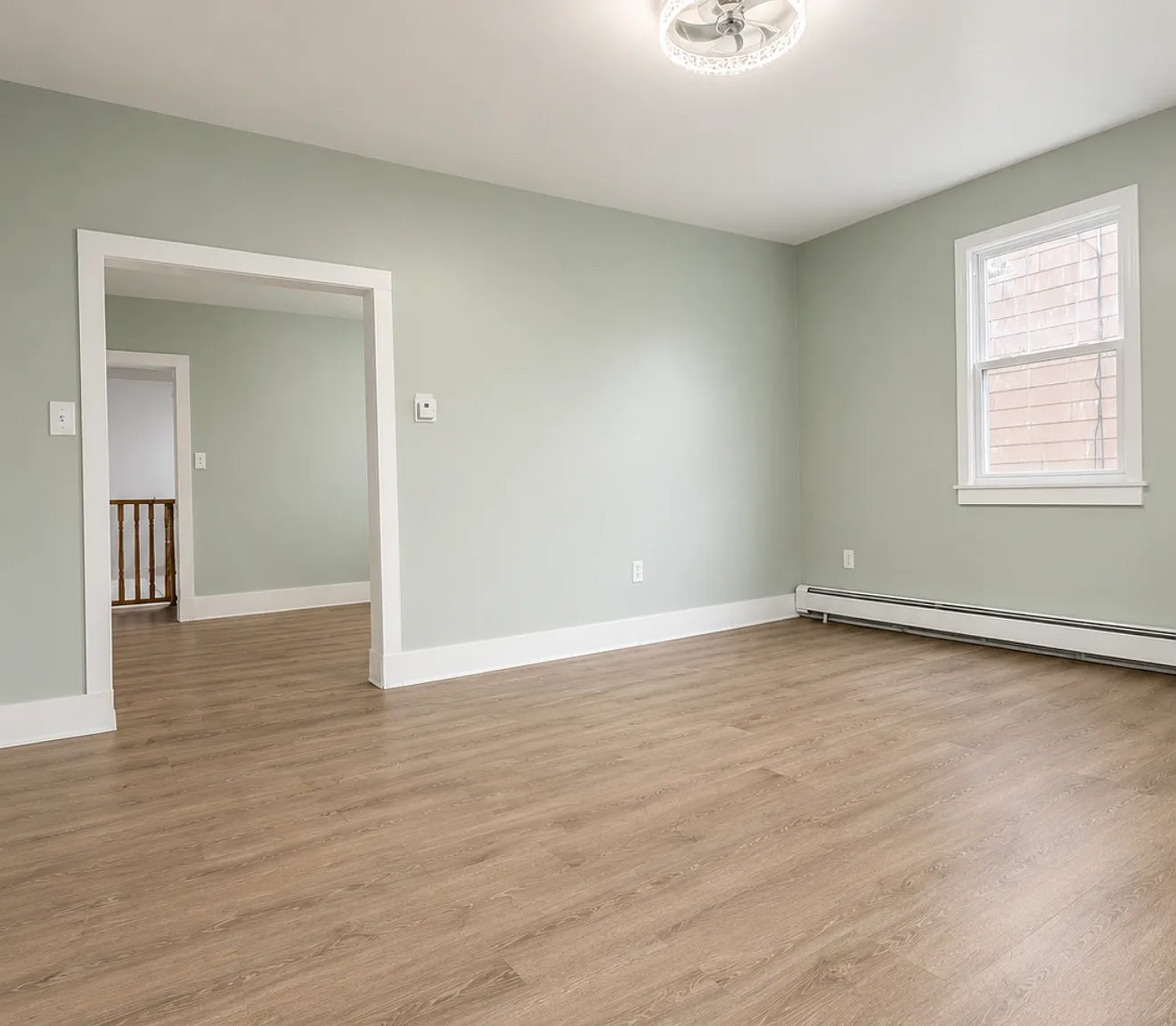 4 bed, $1,700 — Photo 4