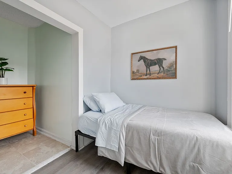 383 Congress — Photo 25