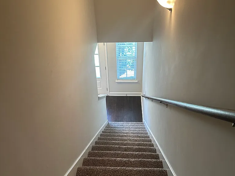 2017 Abbingdon Way — Photo 10
