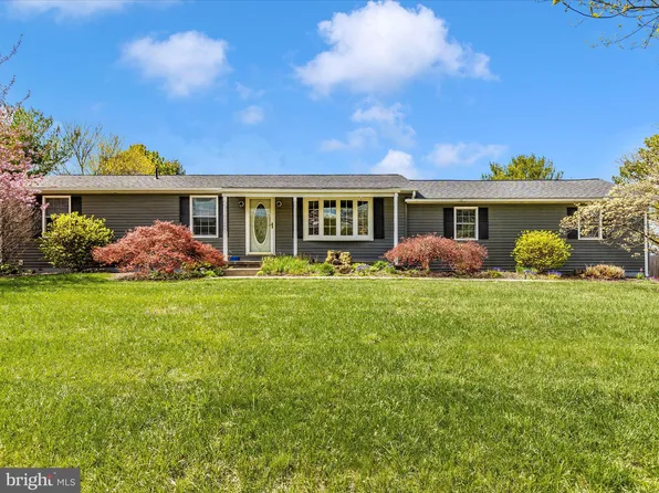 3101 Buffalo Rd, New Windsor, MD 21776
