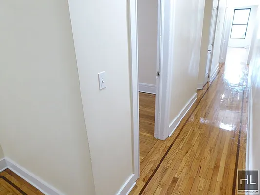 Rented by Highline Residential | media 27