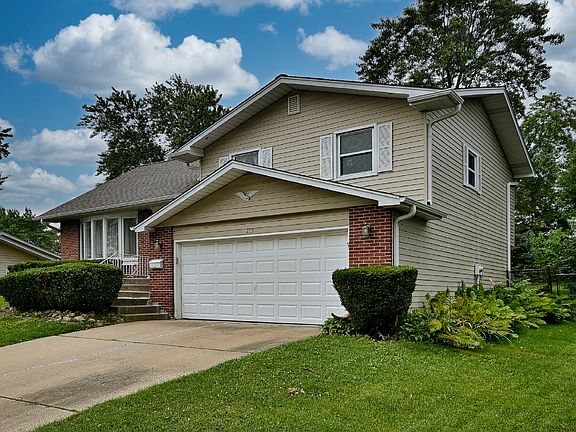 2nd image of 208 Sumac Ln