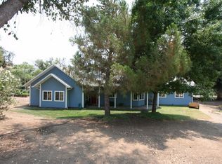 36047 Mistletoe Rd, Squaw Valley, CA 93675