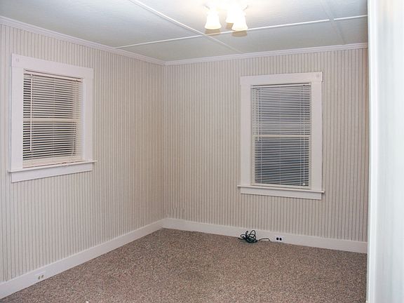 4th image of 792 Park St #2