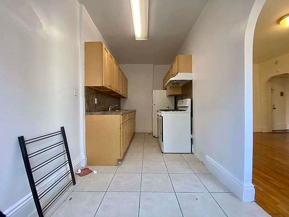 5th image of 345 86th St APT 215