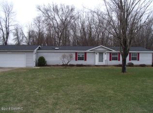 53751 Red Arrow Hwy, Lawrence, MI 49064