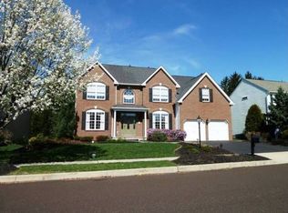 317 Fox Ln, Perkasie, PA 18944