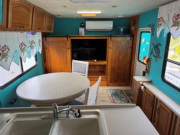 5th image of 46900 Bermont Rd #139