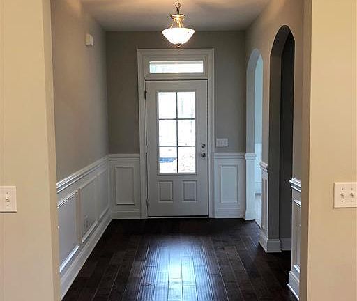 3rd image of 4958 Saint Ives Dr