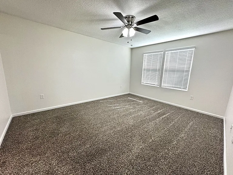 3268 Lawton Pl — Photo 8
