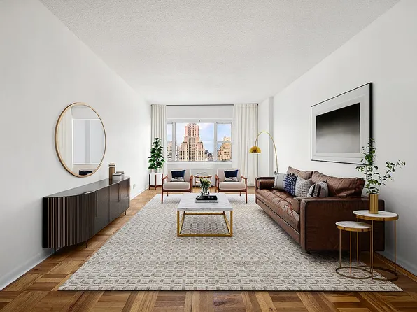60 E 8th St APT 15D, New York, NY 10003