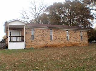 109 Hickory Dr, Huntland, TN 37345