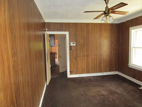 5th image of 9413 S Vanderpoel Ave