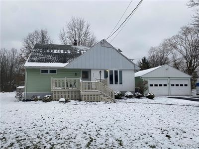 995 Smith Rd, East Amherst, NY, 14051
