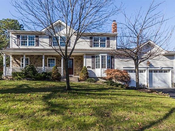 3rd image of 43 Winchester Dr