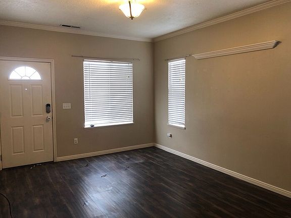 3rd image of 8829 S Humboldt Ct
