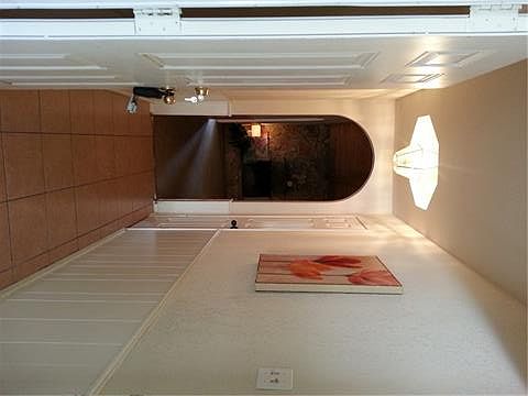 1st image of 433 Meadow St