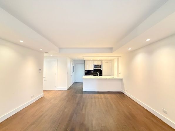 666 W End Ave APT 5L