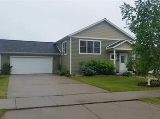 920 N Pokegama Ave, Grand Rapids, MN 55744