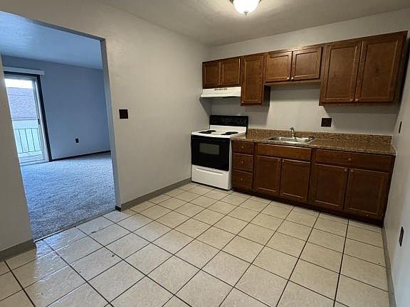 5th image of 271 Folsom St NW APT 7