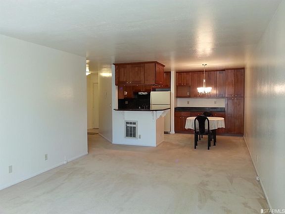 2nd image of 1551 Southgate Ave APT 231