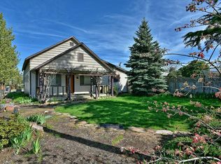 892 Laurel St, Central Pt, OR 97502
