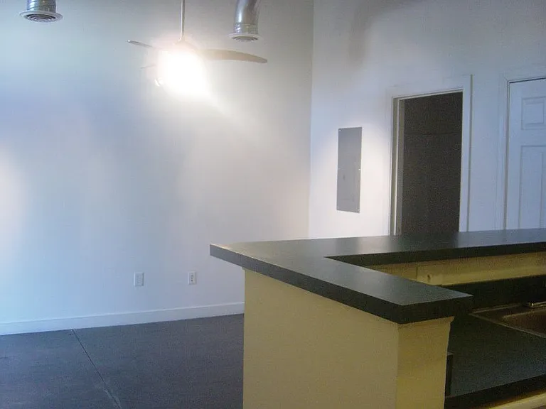 302 Goshen St #106 — Photo 4