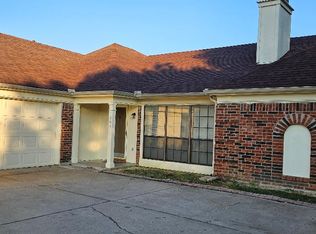 1509 Huntington Dr, Mesquite, TX 75149