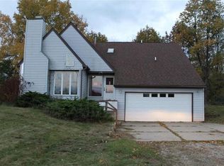 8750 Cox Rd, Bellevue, MI 49021