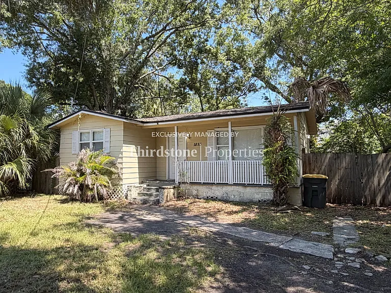 1853 W 6th St — Photo 1