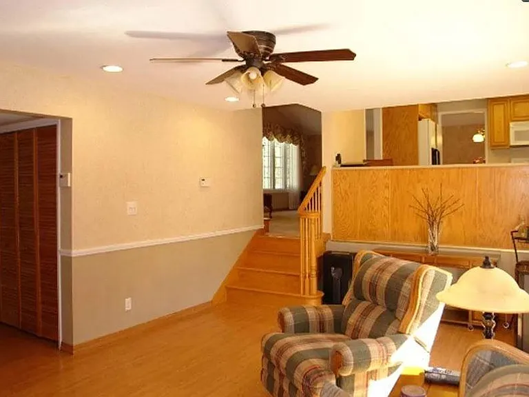 1170 Gilbert Ct — Photo 6
