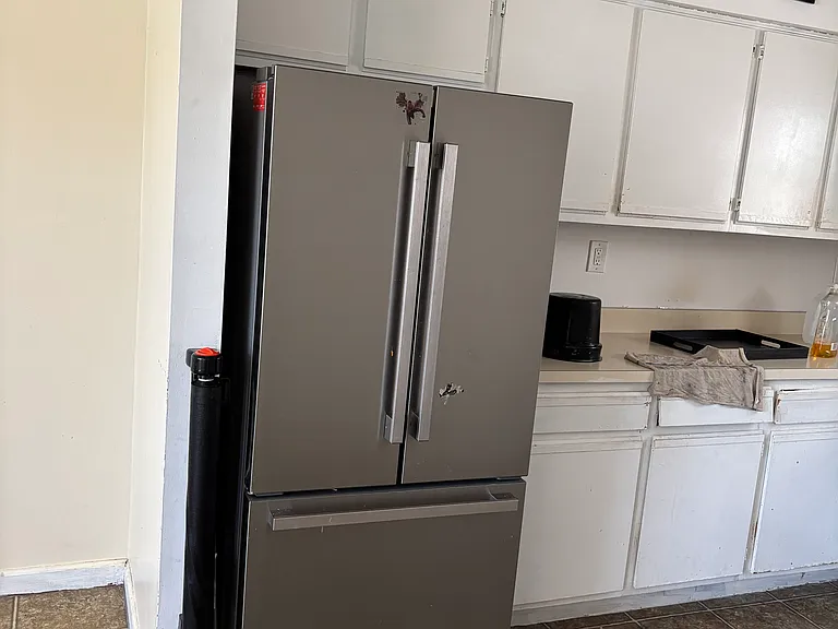 800 2nd Ave #2 — Photo 3