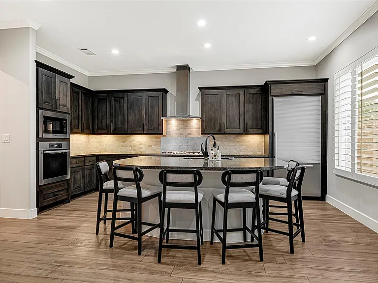 11218 Gallant Ridge Ln — Photo 7