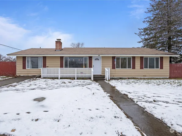 1006 1st Avenue NE, Ephrata, WA 98823