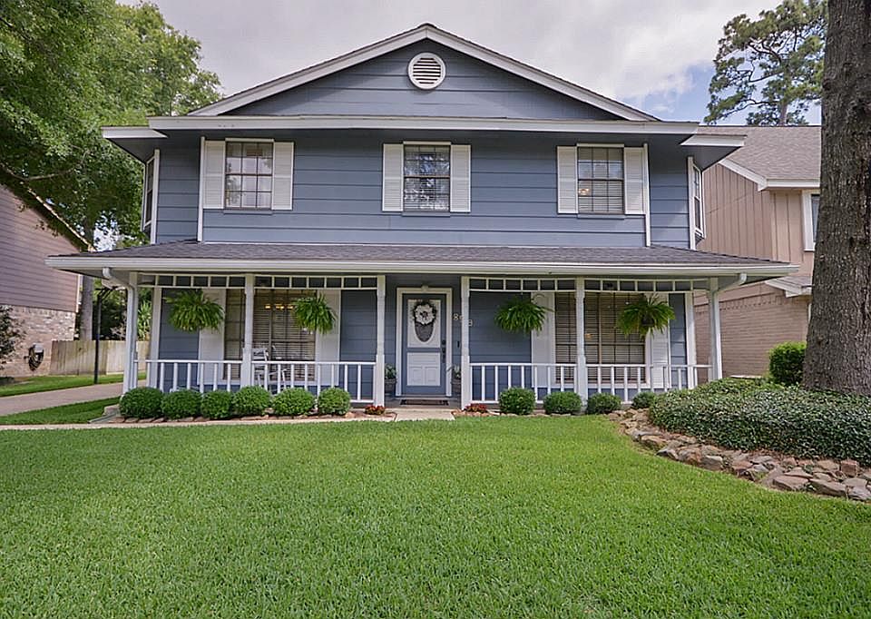 1st image of 8519 Pines Place Dr