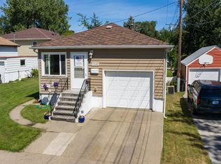 1206 E Boulevard Ave, Bismarck, ND 58501